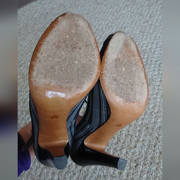 Moschino black & white plaid peep toe Mary Jane size 6.5 - Picture 12 of 12